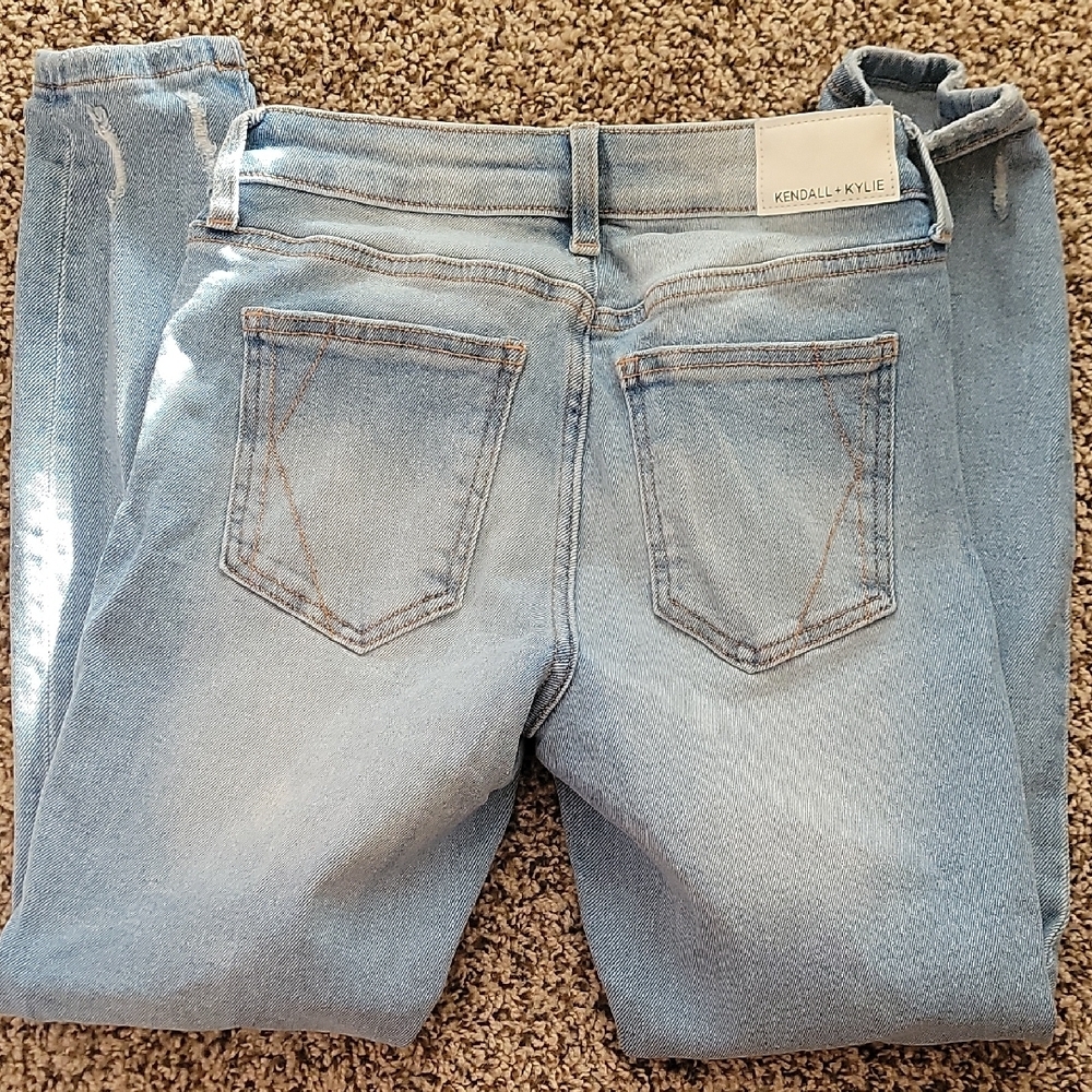 Kendall & Kylie Blue Skinny Jeans with Light Wash - Picture 7 of 7